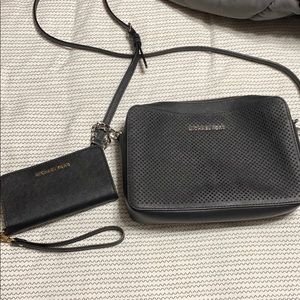 Michael kors wallet and crossbody bag